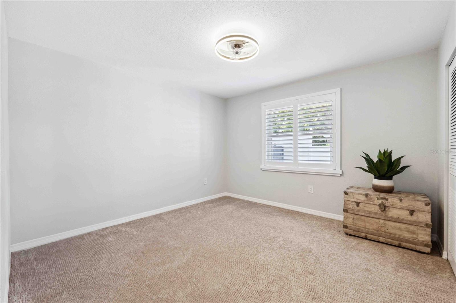 Image 23 of 43 For 506 Spring Tree Court