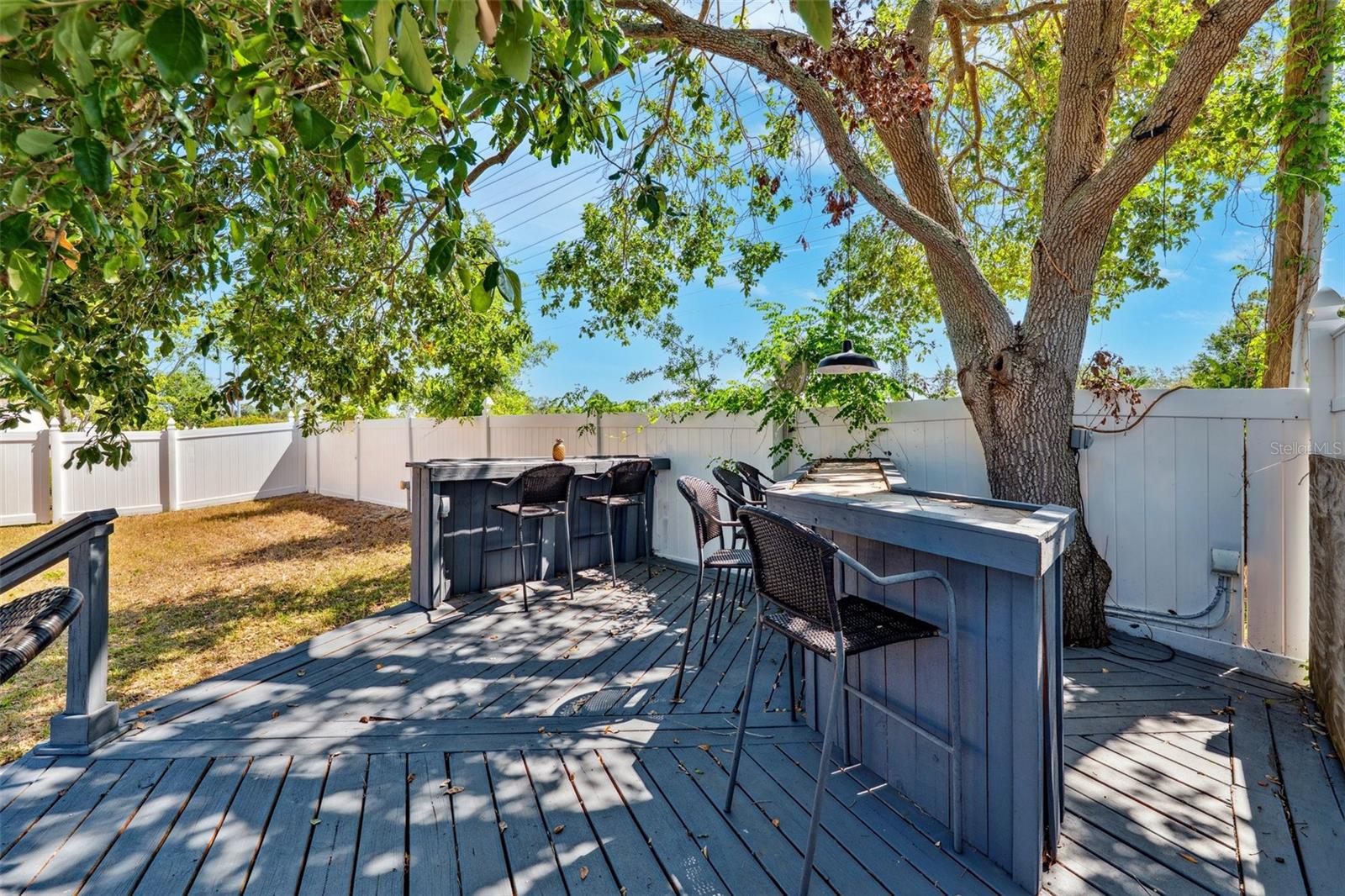 Image 33 of 43 For 506 Spring Tree Court