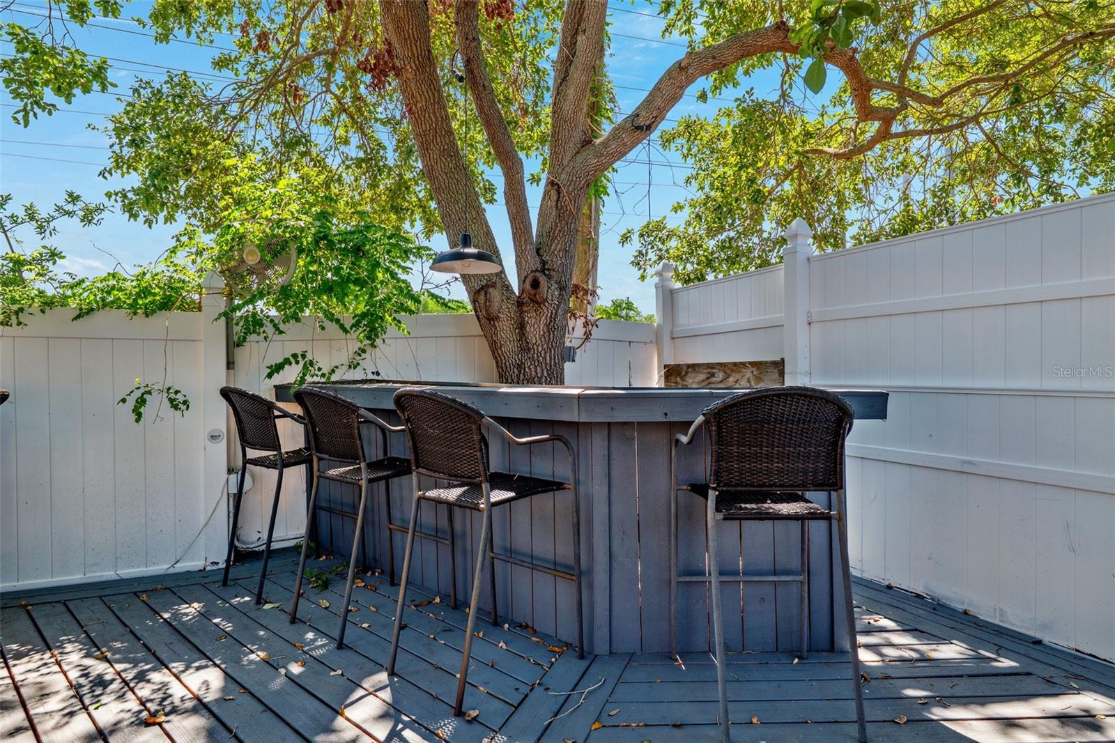 Image 35 of 43 For 506 Spring Tree Court