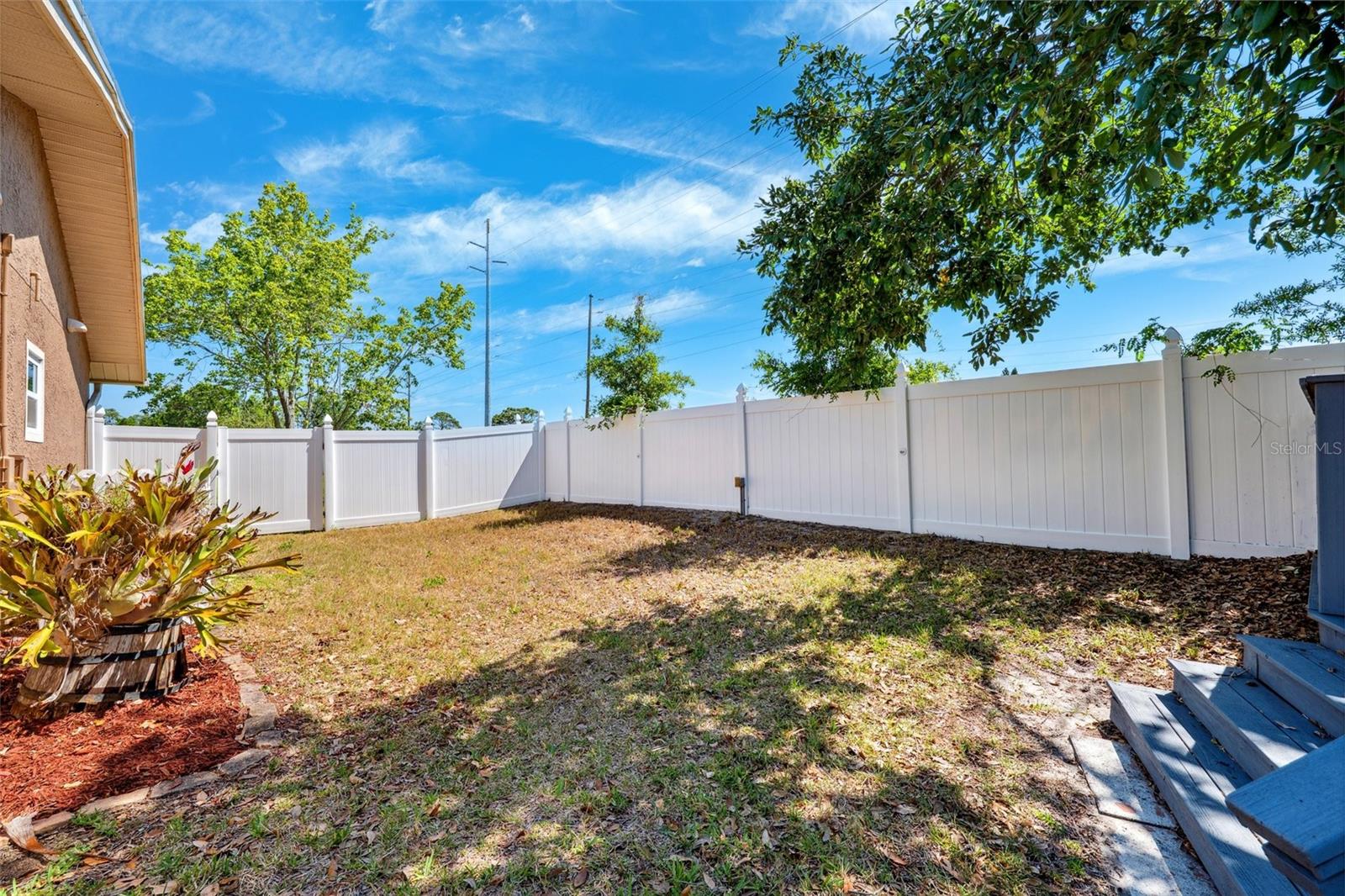 Image 36 of 43 For 506 Spring Tree Court