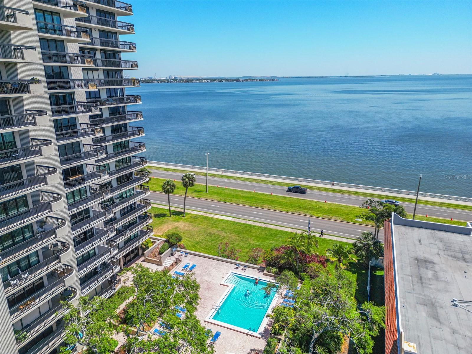 Image 30 of 30 For 2413 Bayshore Boulevard 801