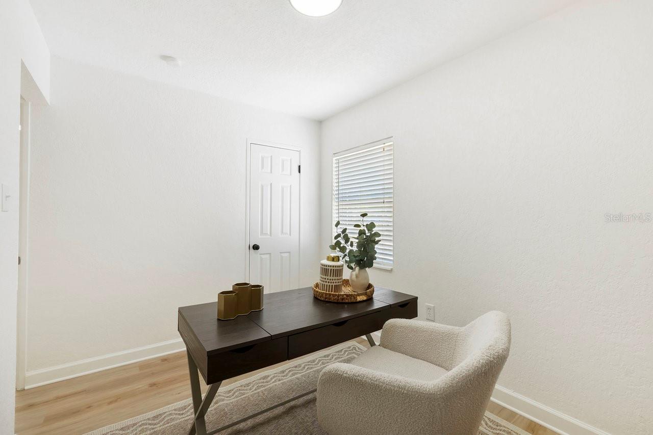 Image 20 of 44 For 4675 26th Avenue N
