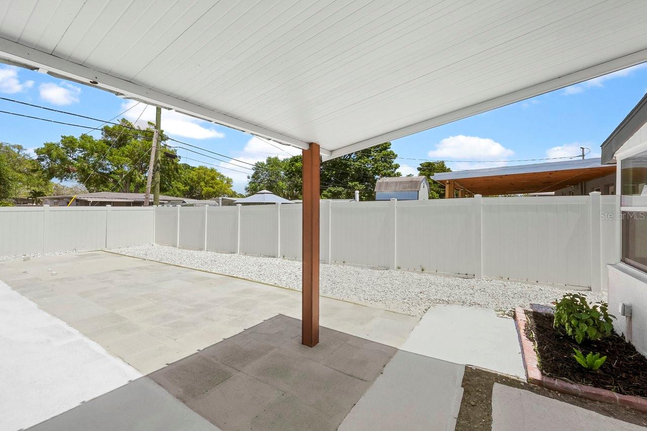 Image 36 of 44 For 4675 26th Avenue N