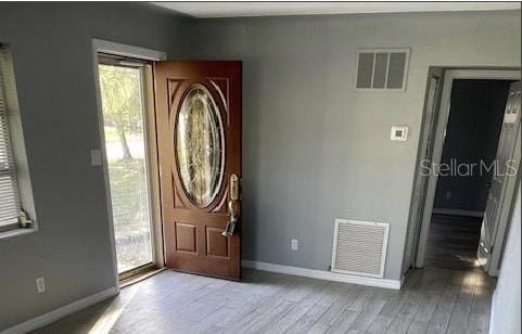 Image 3 of 12 For 4301 15th Avenue N