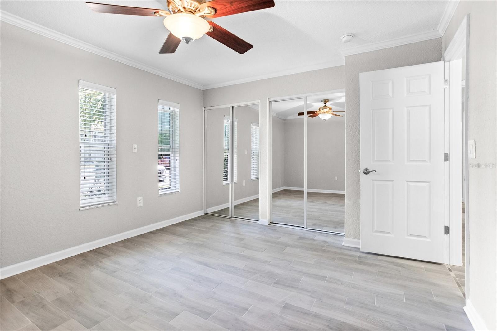 Image 22 of 28 For 716 Lyndhurst Street 702