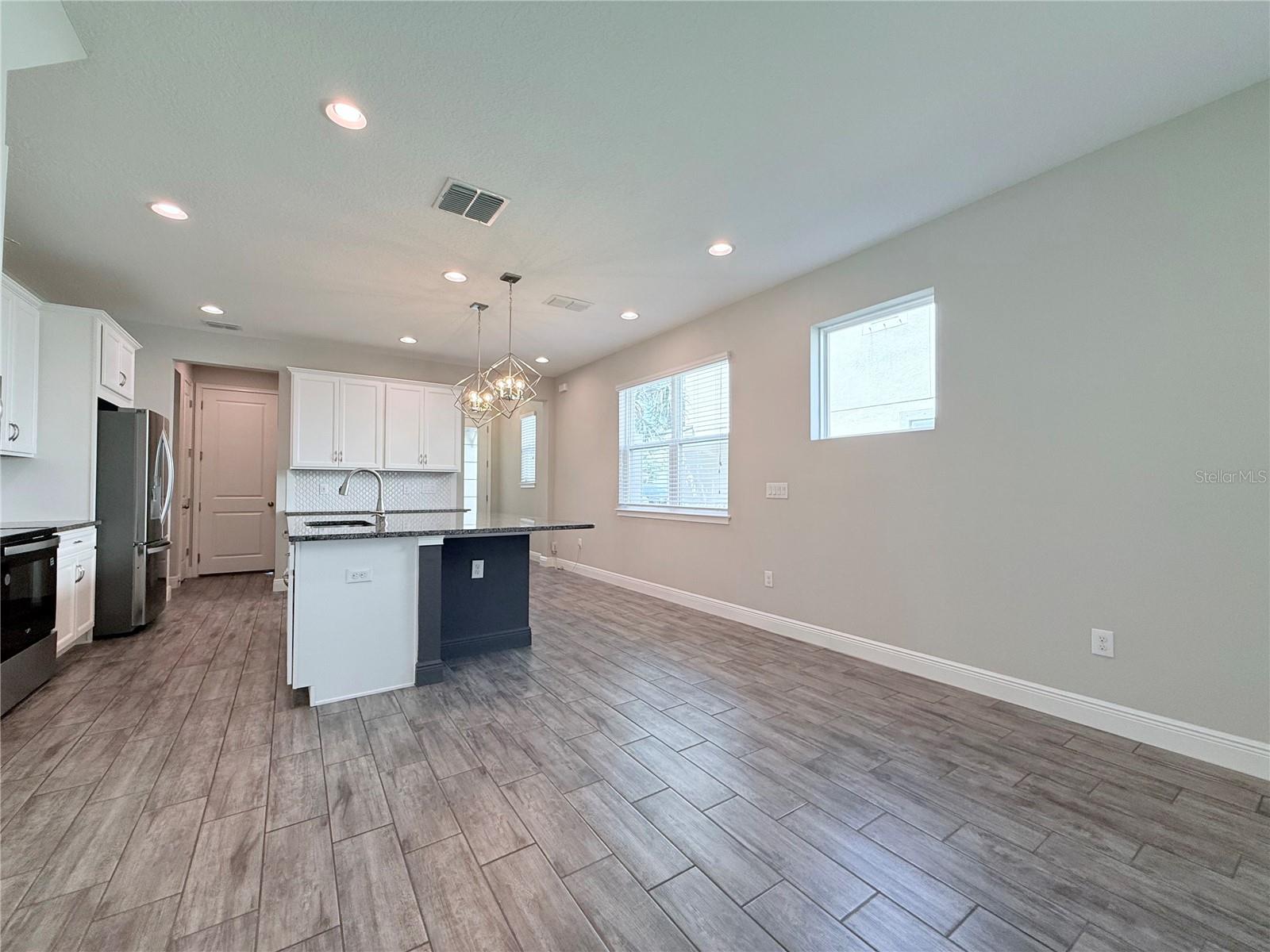 Image 21 of 72 For 11724 Cambium Crown Drive