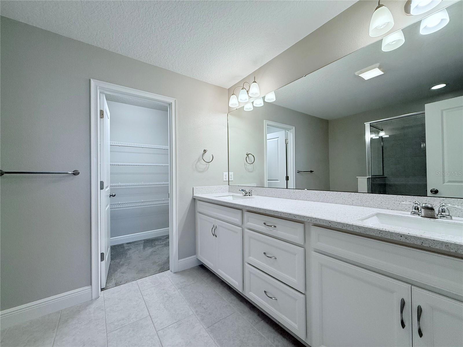 Image 40 of 72 For 11724 Cambium Crown Drive