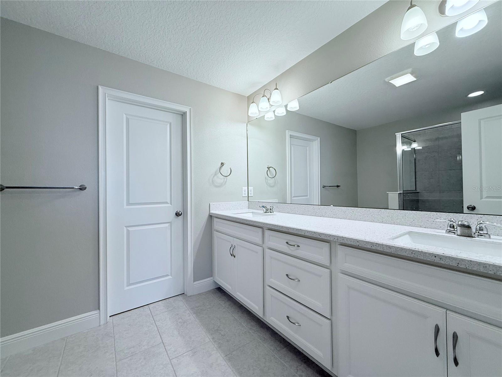 Image 41 of 72 For 11724 Cambium Crown Drive