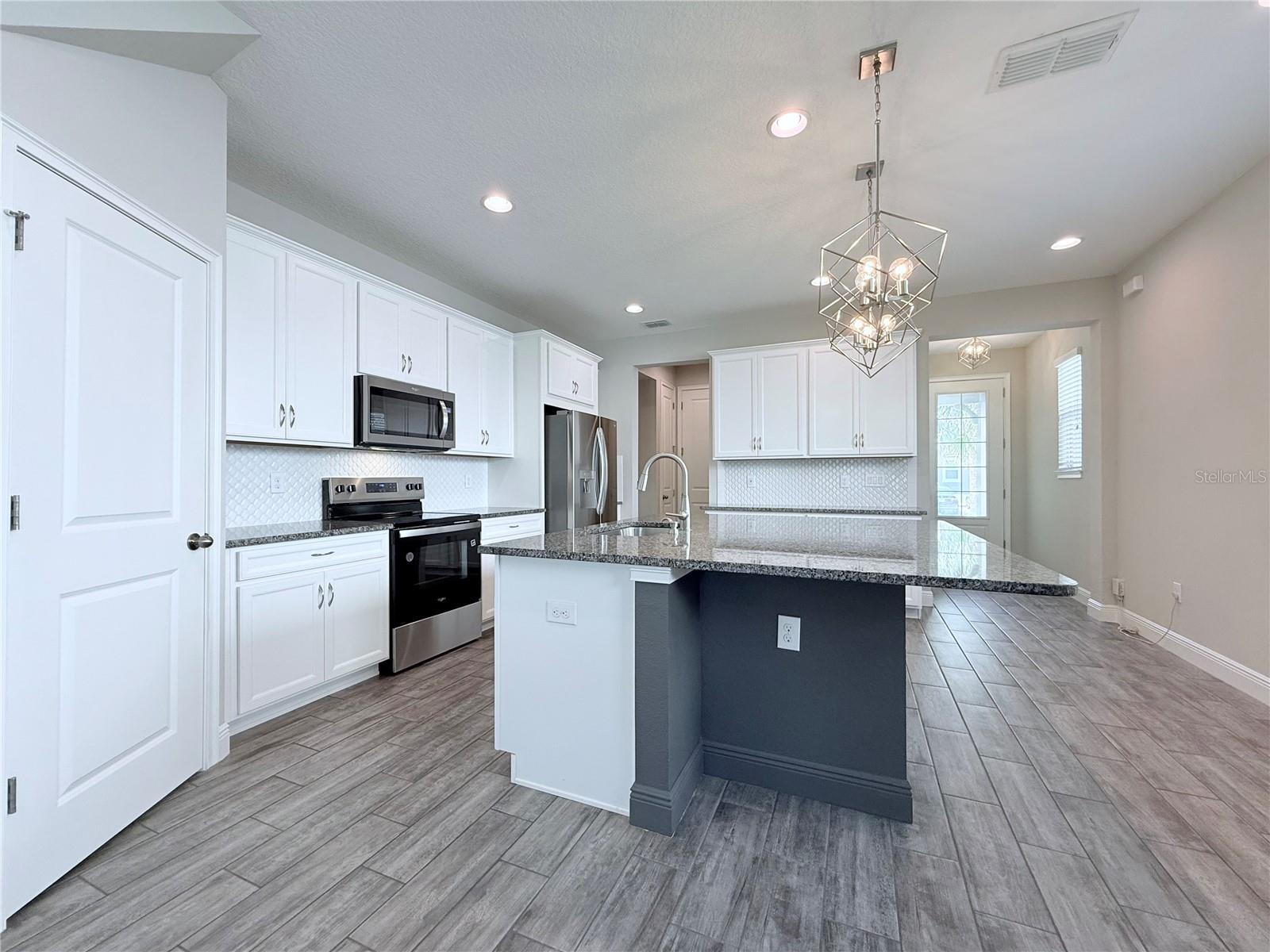 Image 9 of 72 For 11724 Cambium Crown Drive