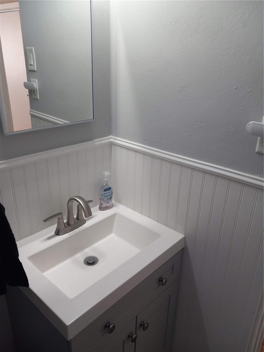 Image 12 of 16 For 5220 72nd Street N