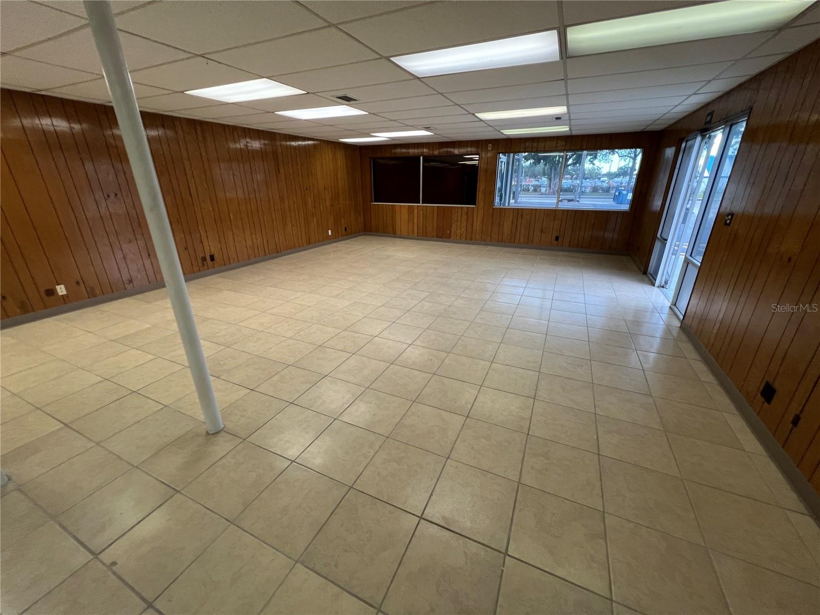 Image 18 of 18 For 8610 Suwanee Avenue