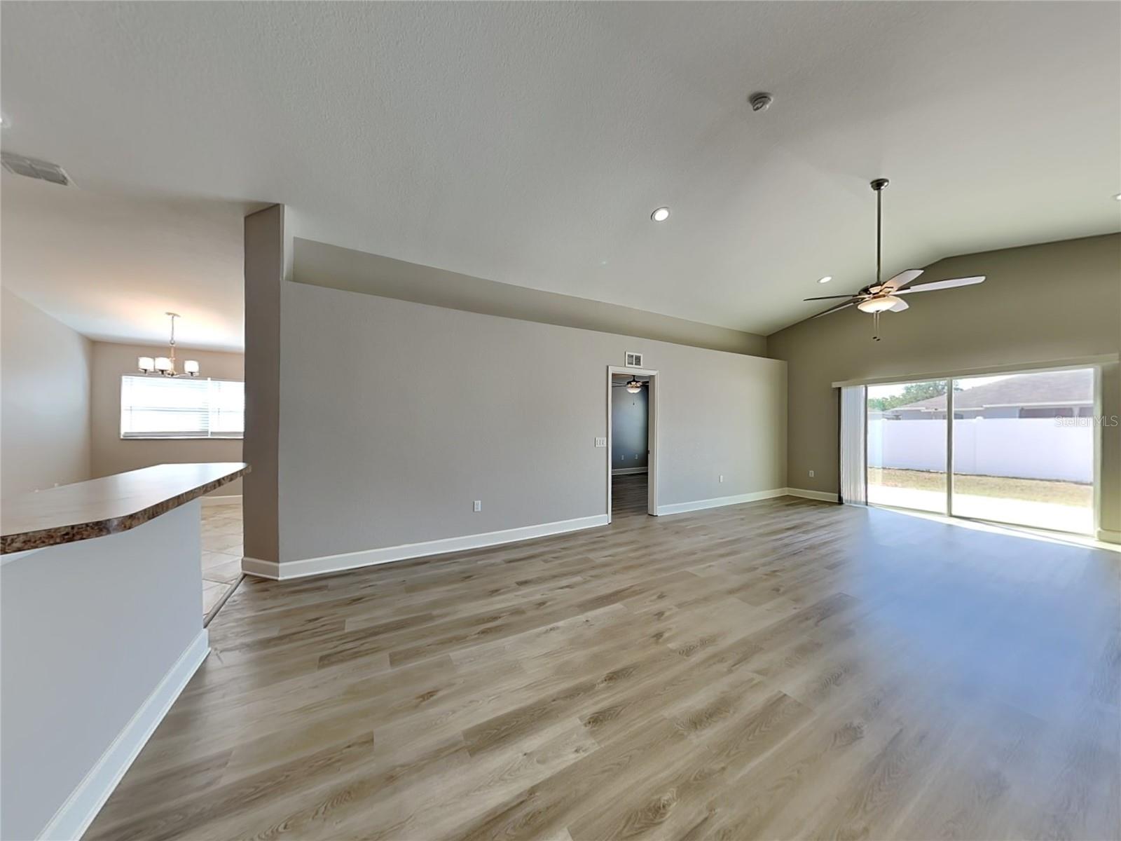 Image 3 of 17 For 5153 Magnolia Preserve Boulevard