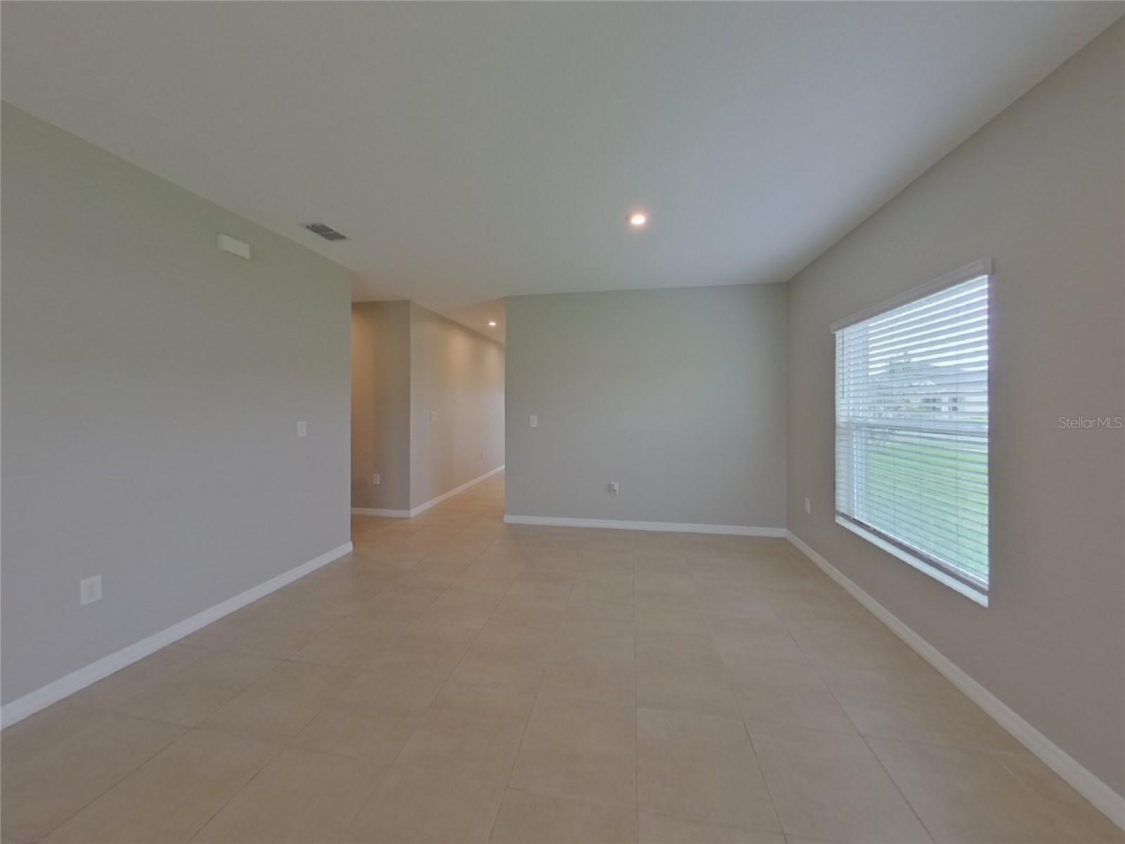 Image 3 of 17 For 205 Garnet Avenue