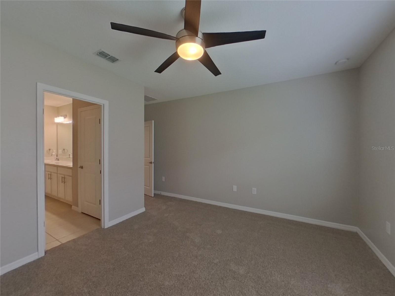 Image 7 of 17 For 205 Garnet Avenue