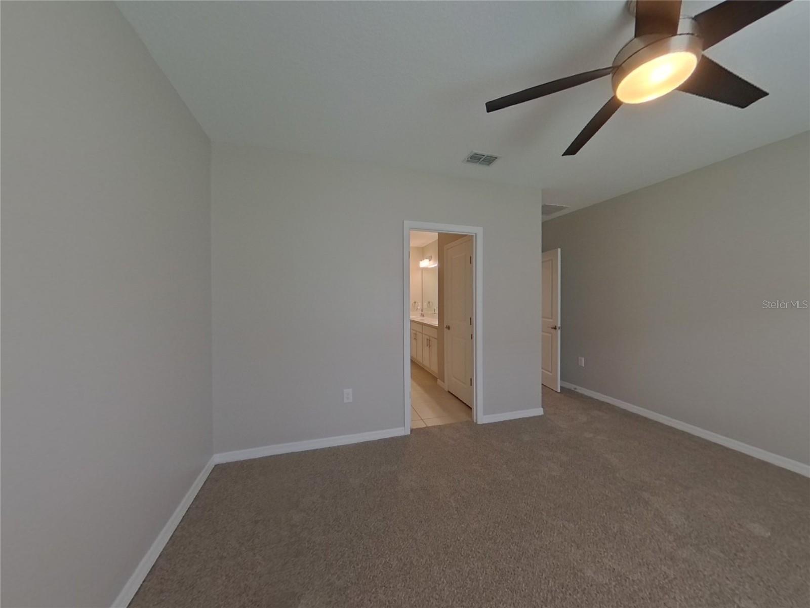 Image 8 of 17 For 205 Garnet Avenue