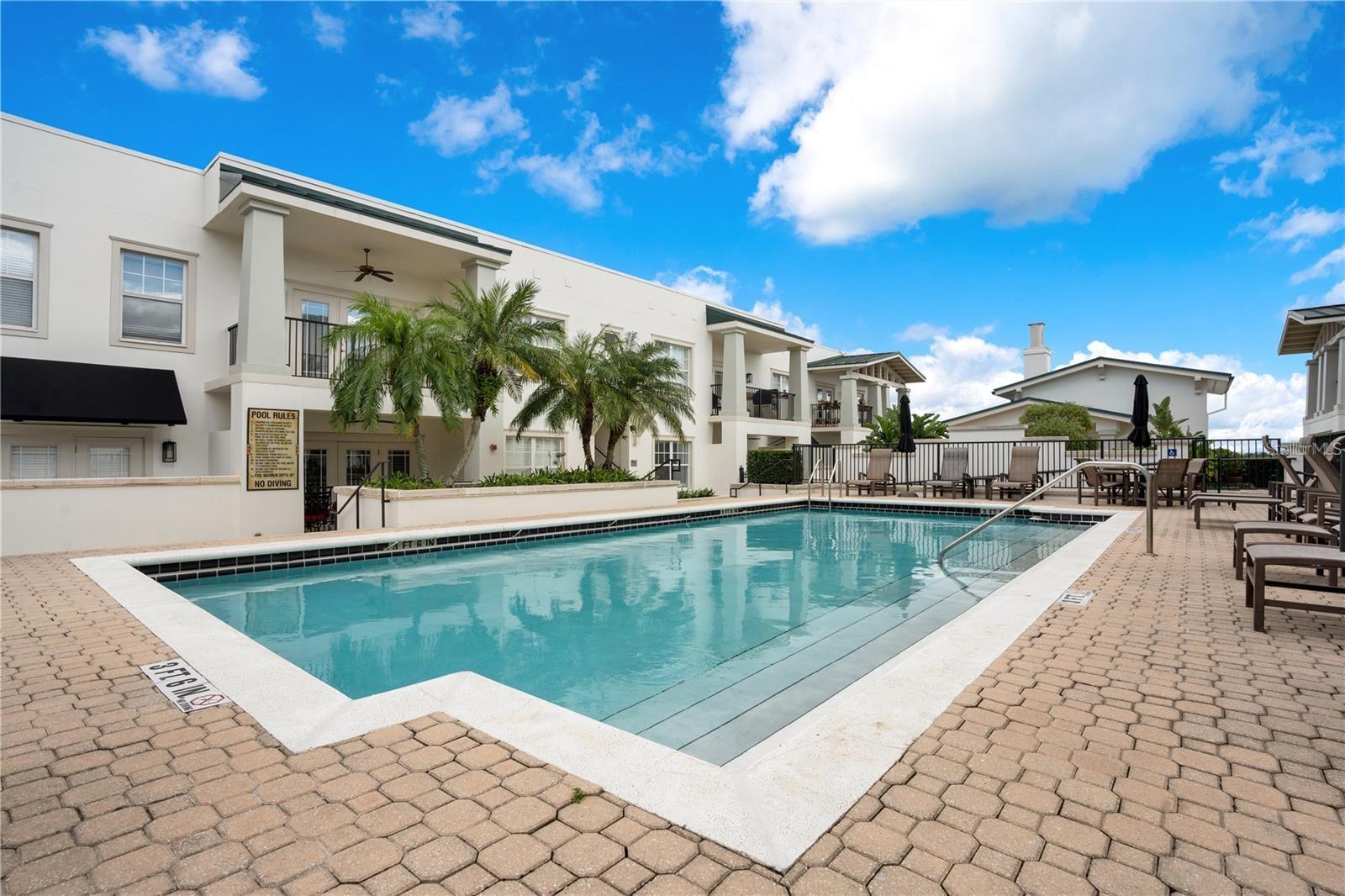 Image 32 of 42 For 2305 Edgewater Drive 1606