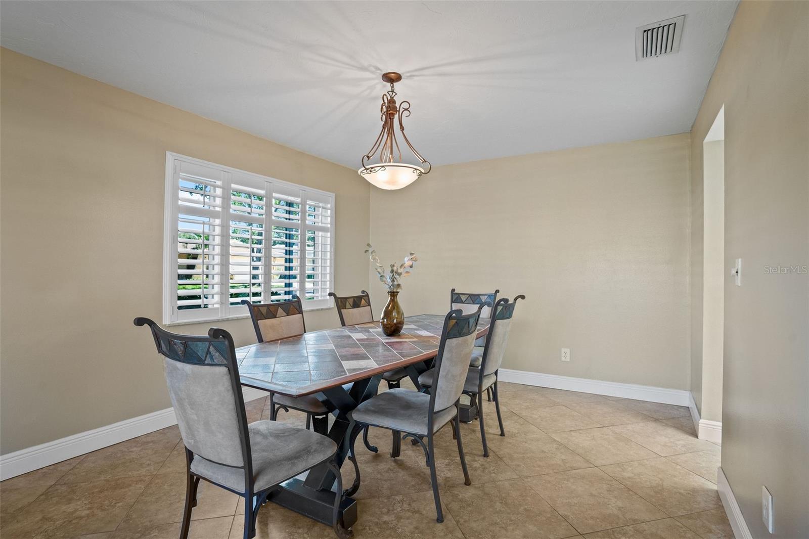 Image 4 of 27 For 8763 Matthew Street