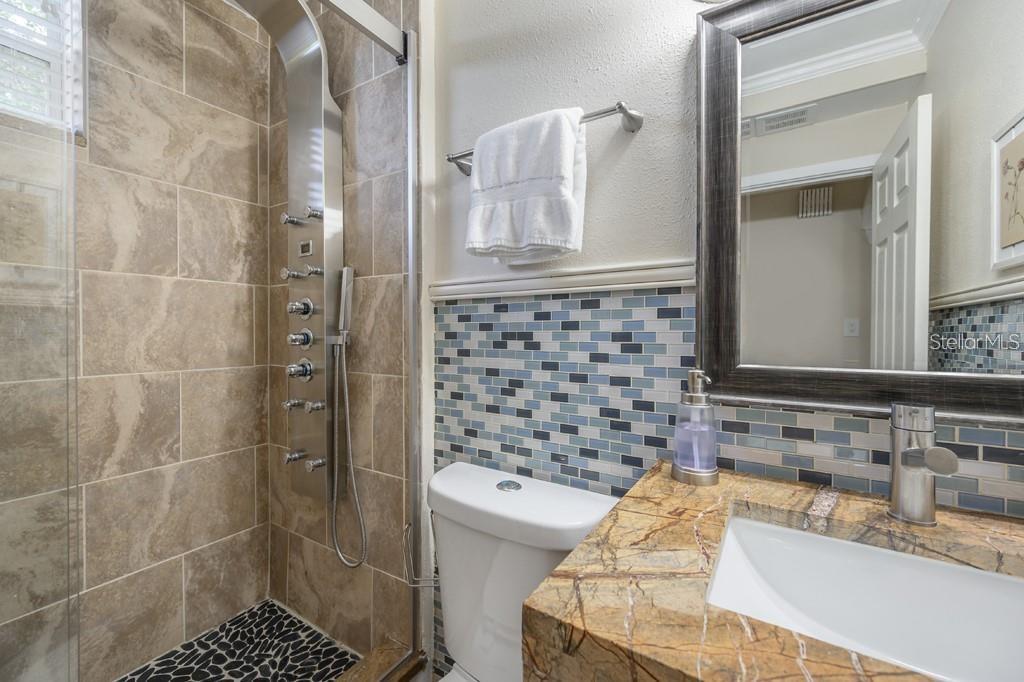 Image 8 of 14 For 3905 Highland Avenue