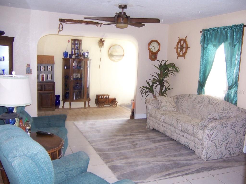 Image 11 of 15 For 3222 Desoto Drive