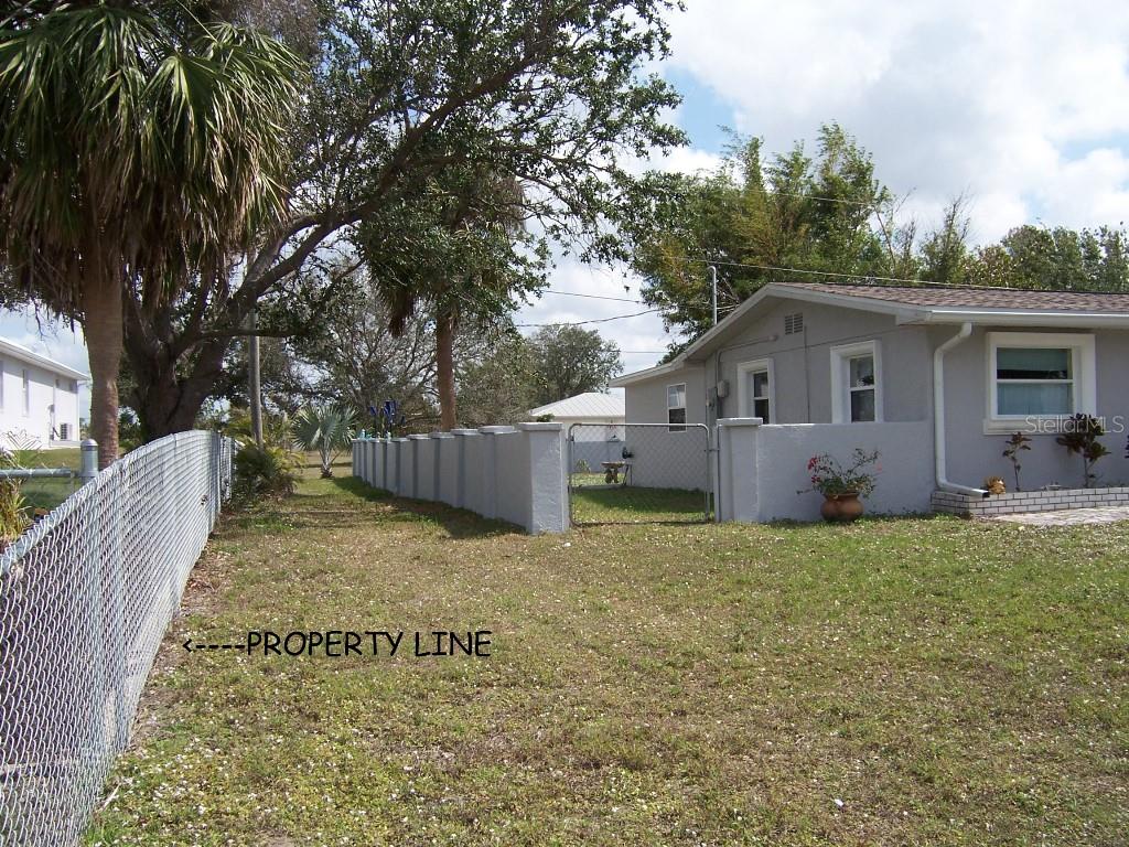 Image 2 of 15 For 3222 Desoto Drive