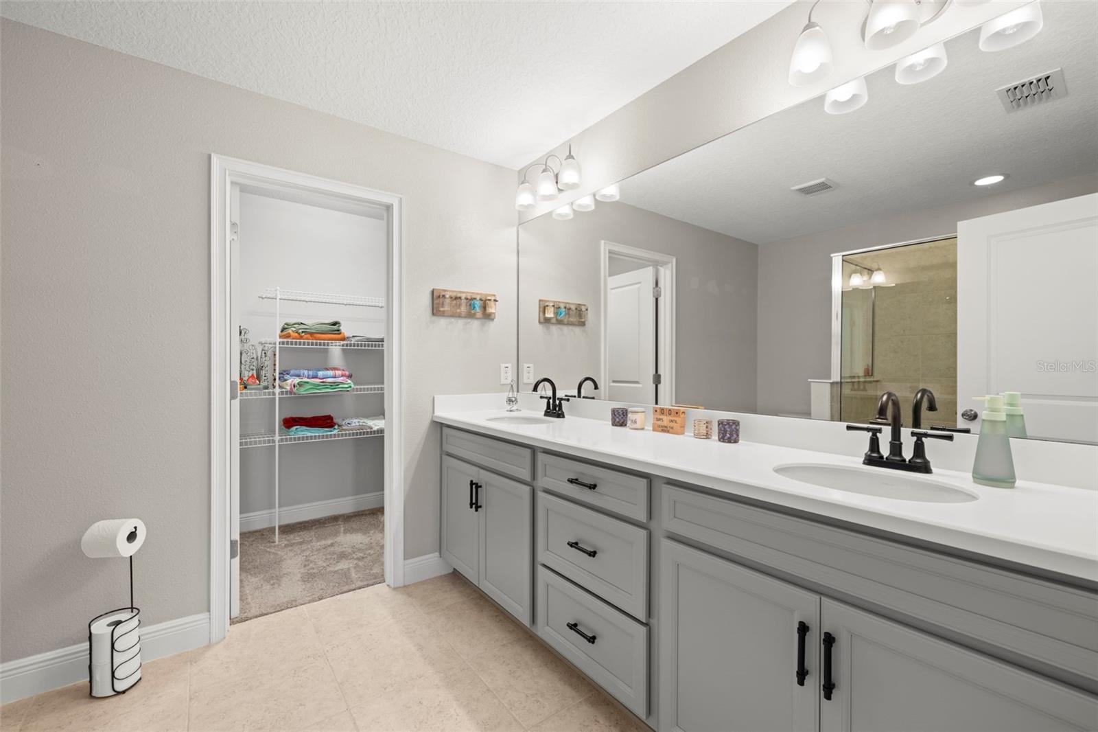 Image 24 of 39 For 11748 Cambium Crown Drive
