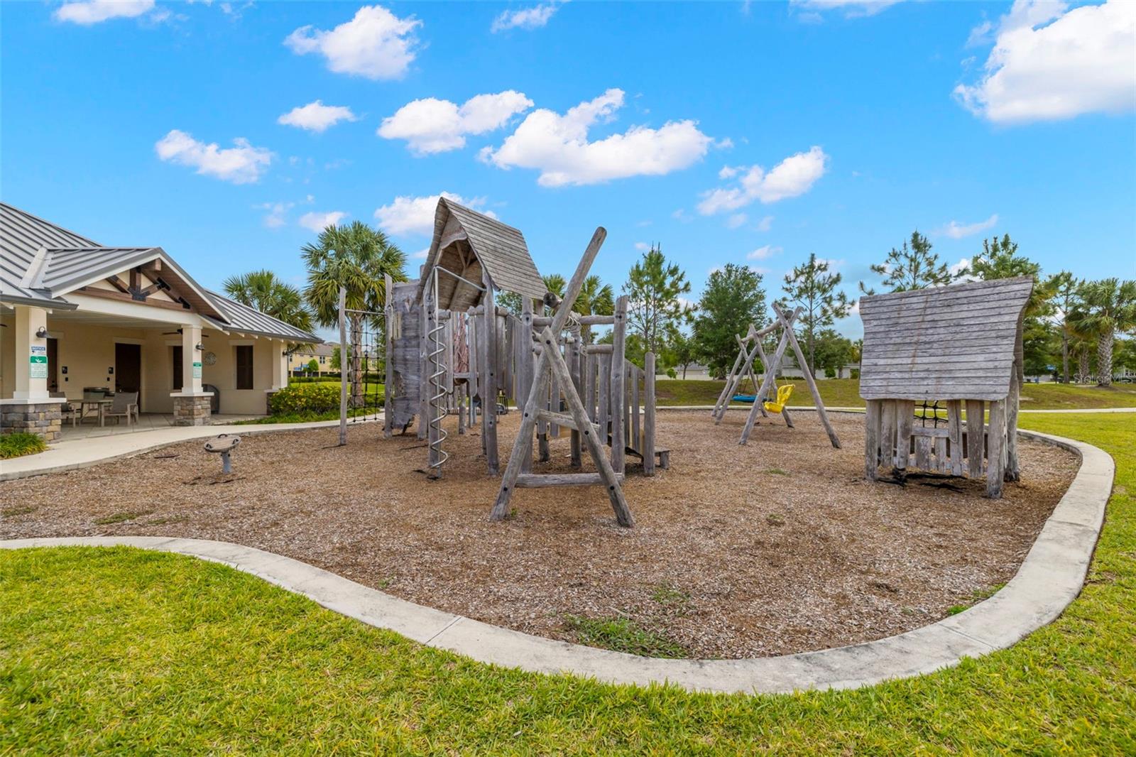 Image 35 of 39 For 11748 Cambium Crown Drive