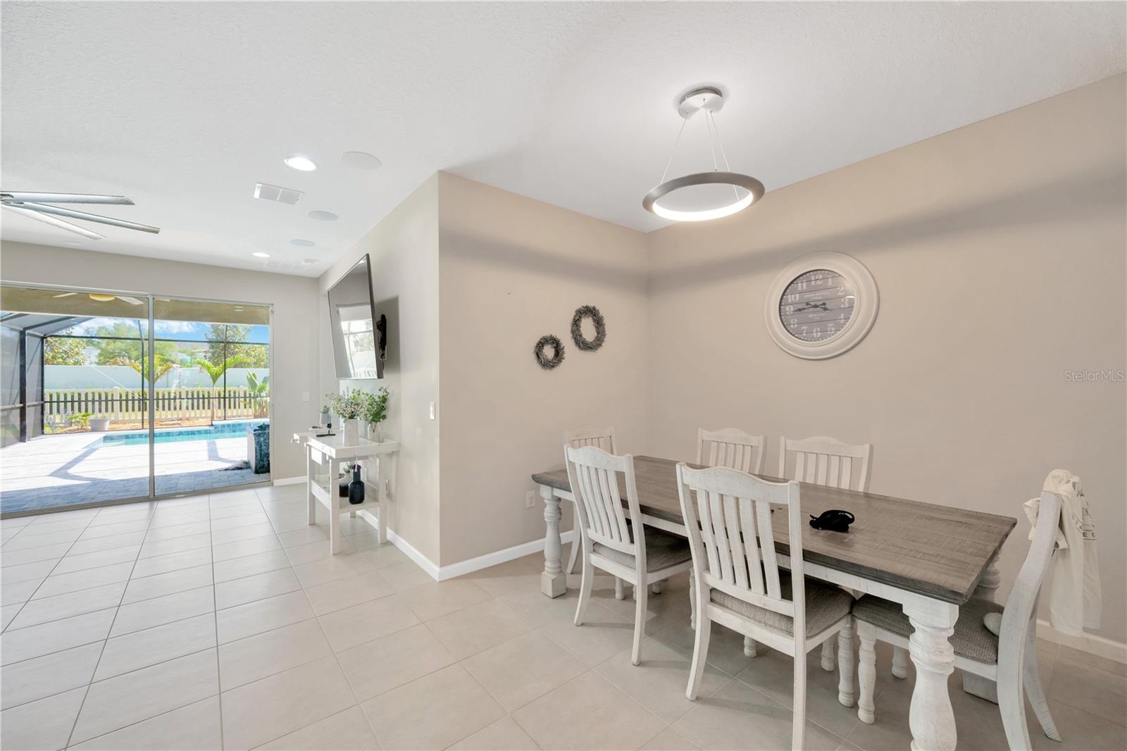 Image 30 of 48 For 2511 Early Dawn Court