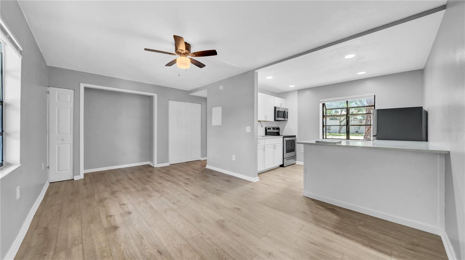 Image 16 of 18 For 2122 Bradford Street 505