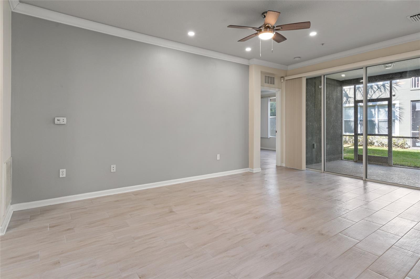 Image 12 of 32 For 2268 Kings Palace Drive 2268