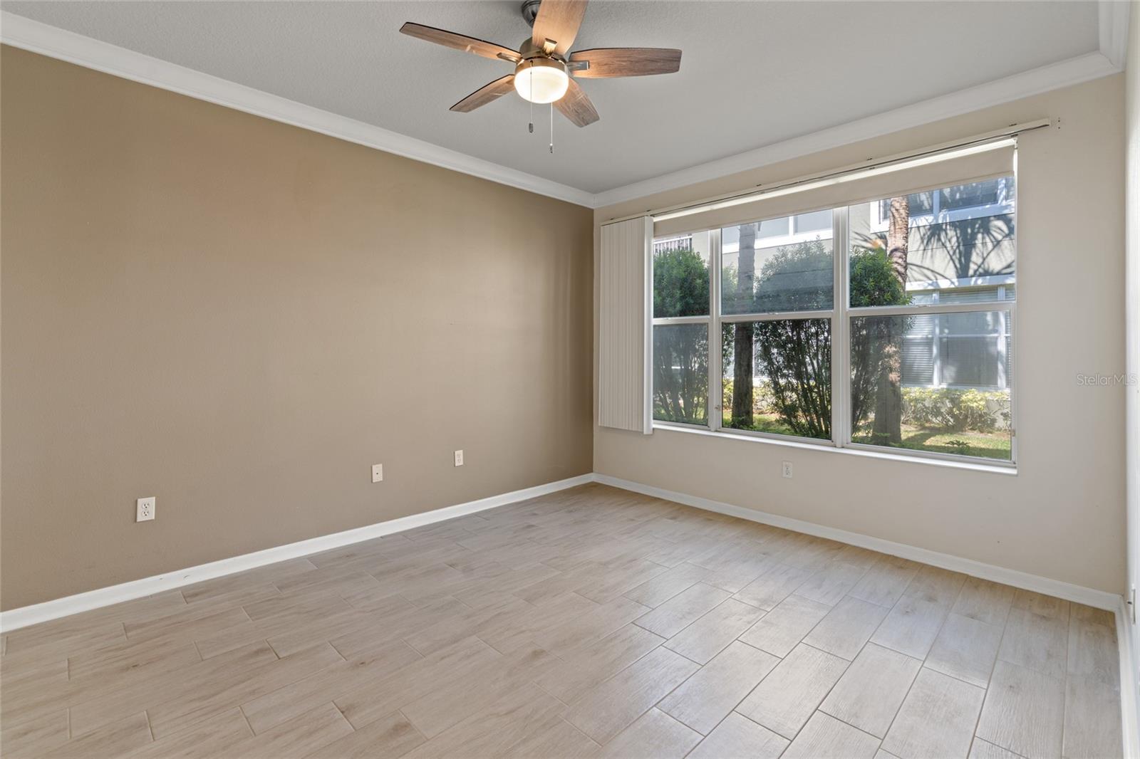 Image 18 of 32 For 2268 Kings Palace Drive 2268