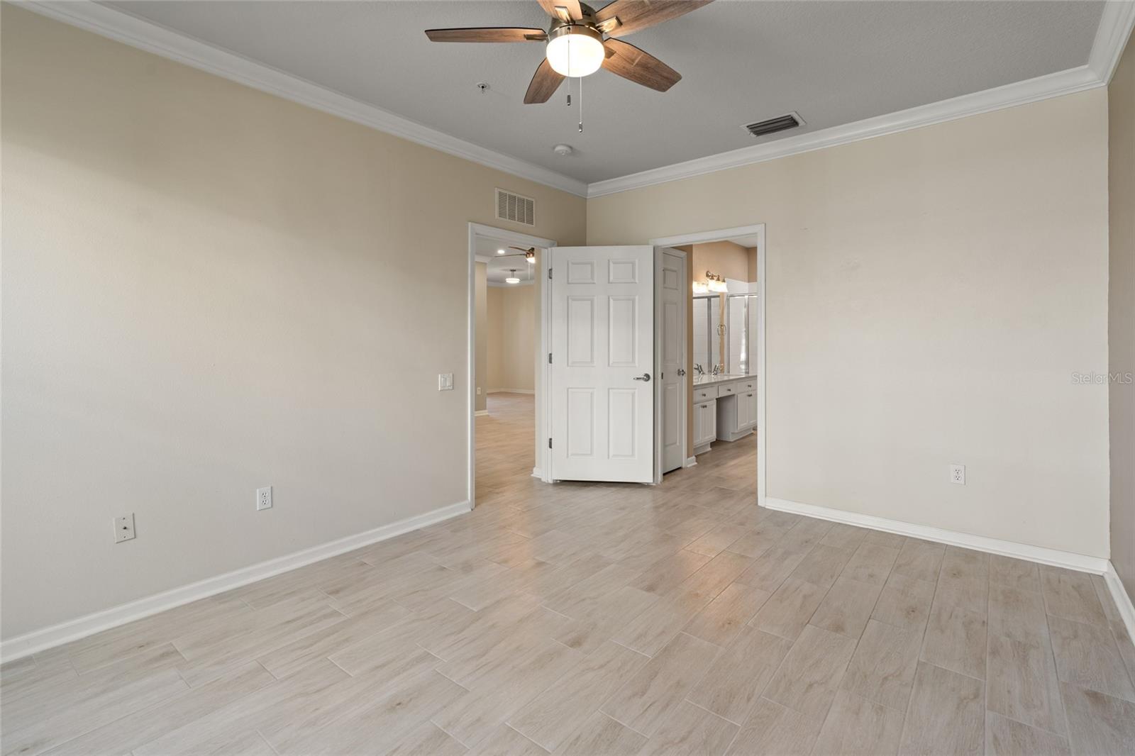 Image 19 of 32 For 2268 Kings Palace Drive 2268
