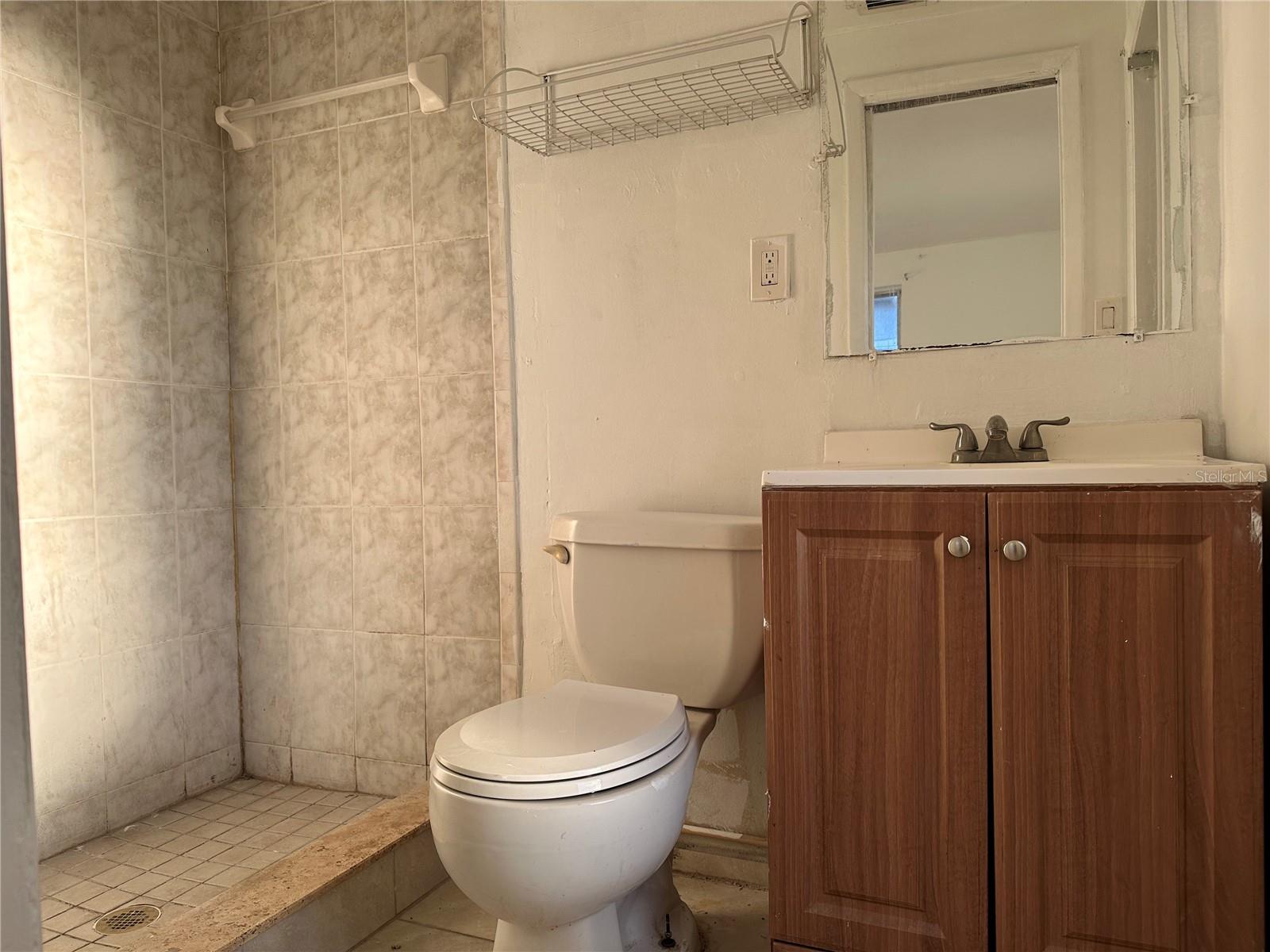 Image 15 of 31 For 1051 Normandy Boulevard