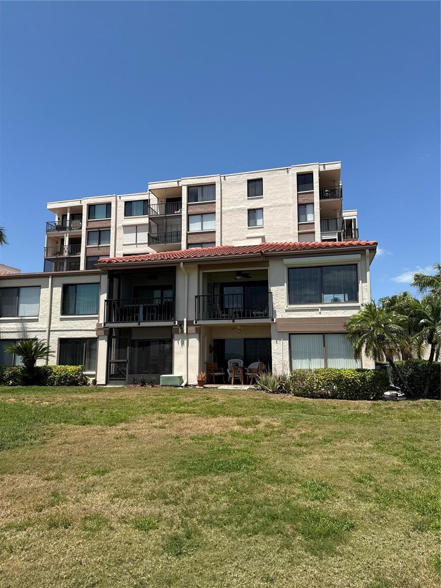 Image 6 of 30 For 6218 Palma Del Mar Boulevard S 303