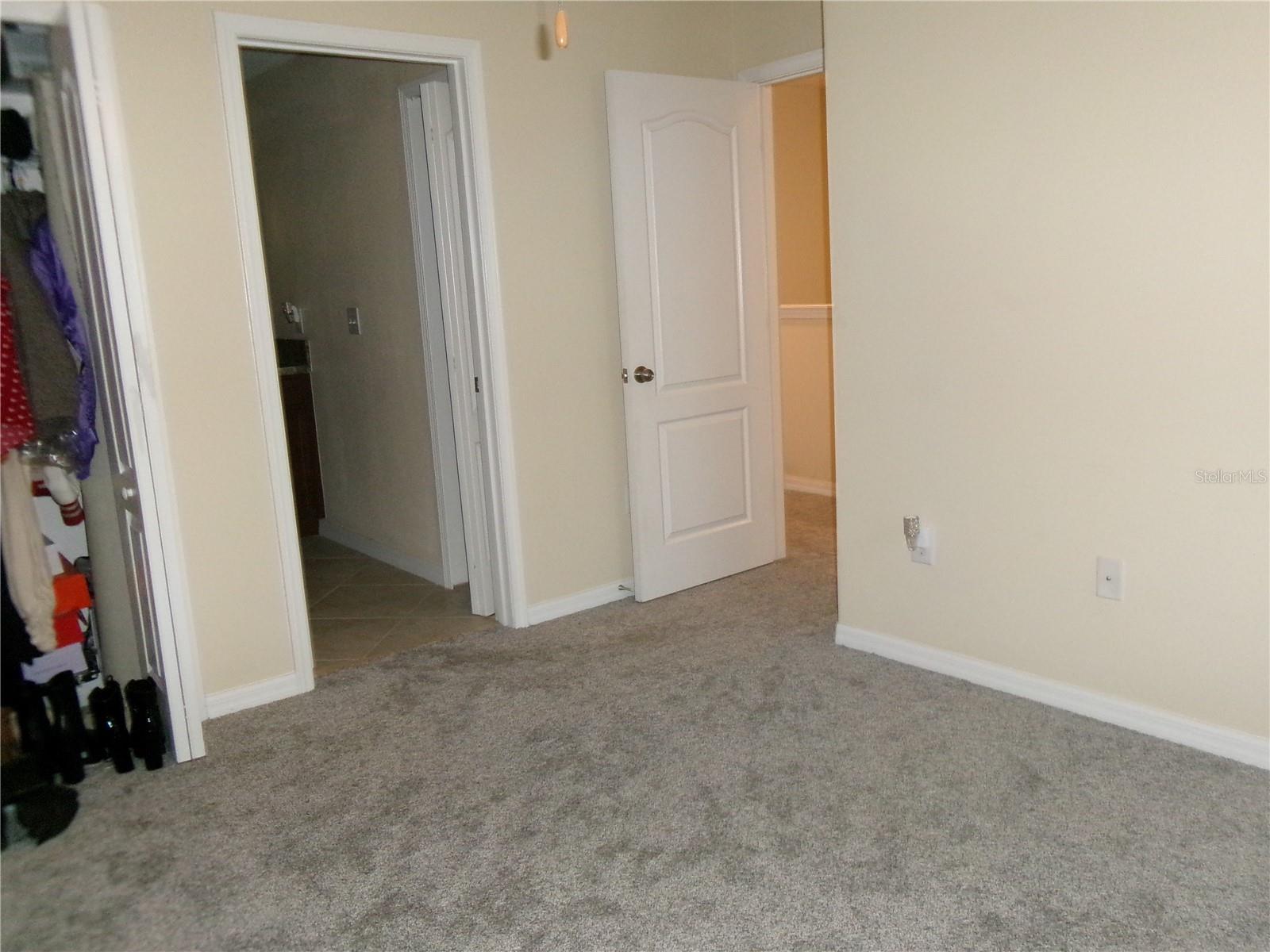Image 12 of 19 For 6472 Sedgeford Drive