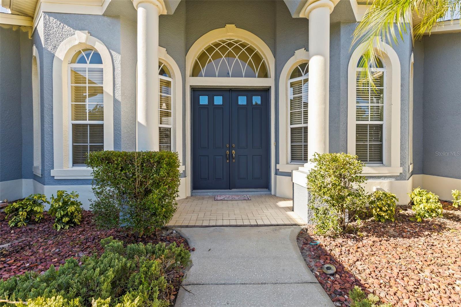 Image 4 of 49 For 10726 Miracle Lane