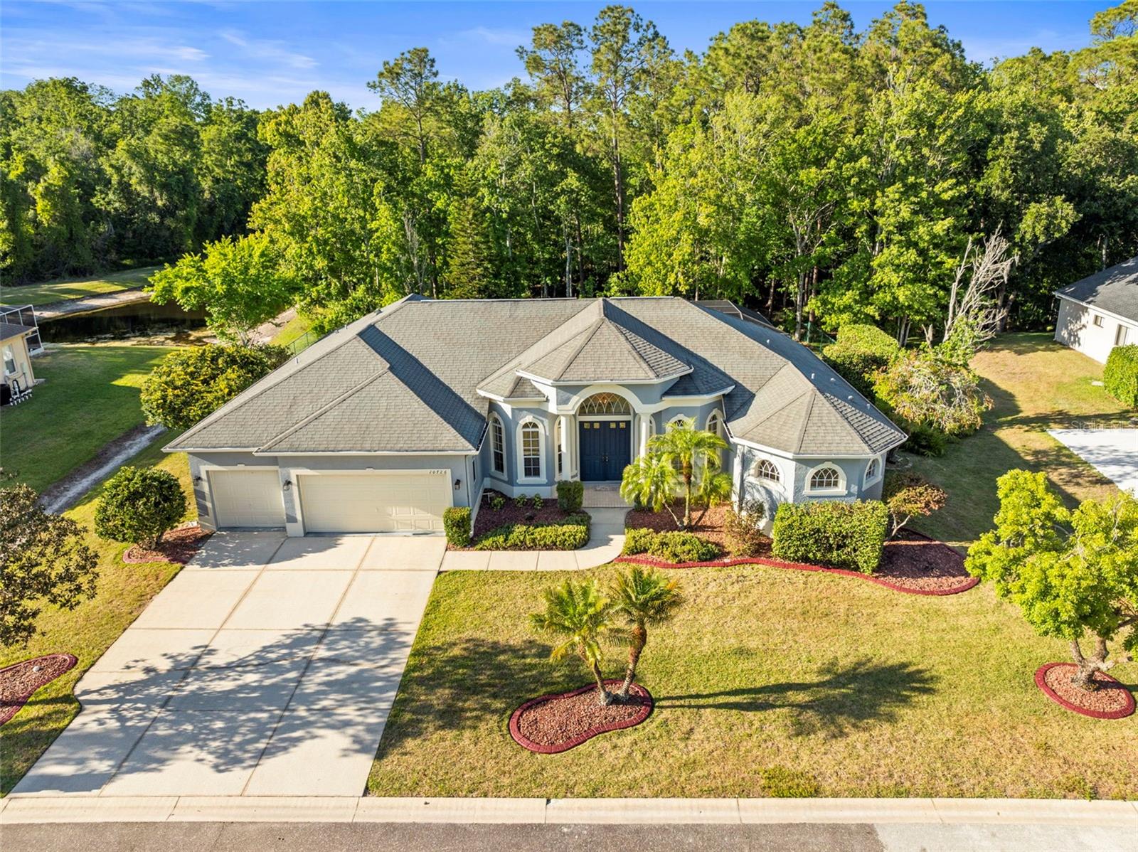 Image 5 of 49 For 10726 Miracle Lane