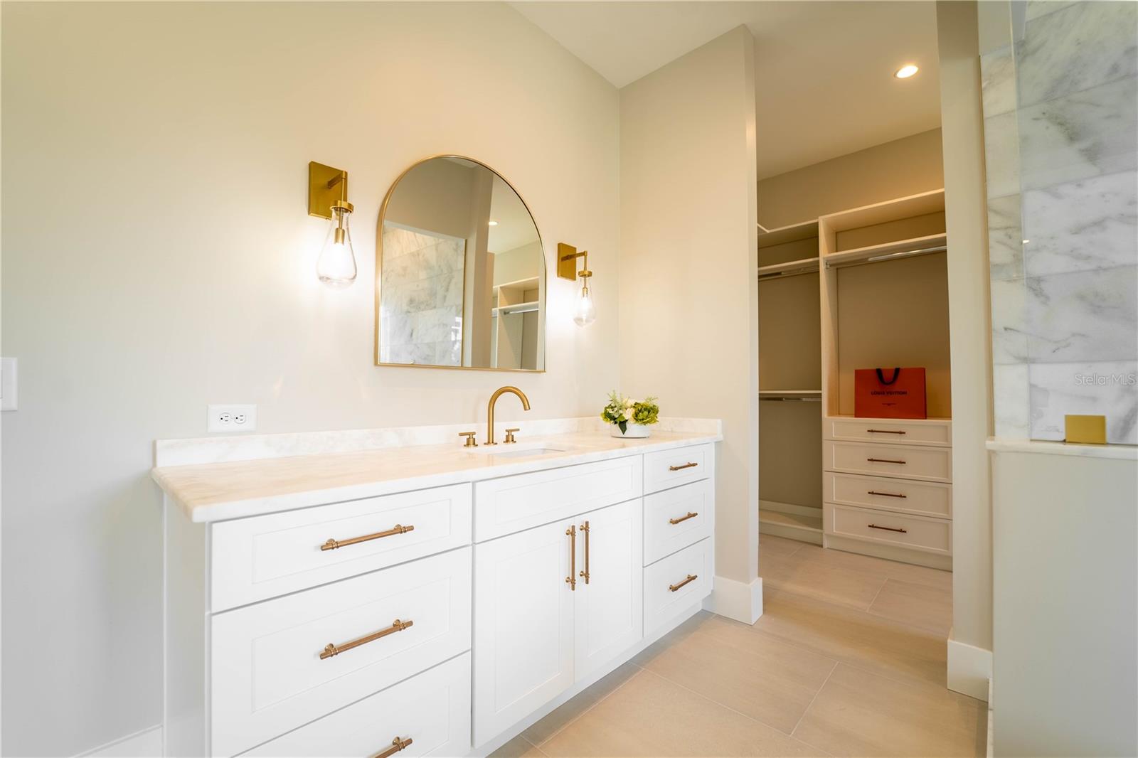 Image 38 of 81 For 4321 Renellie Drive