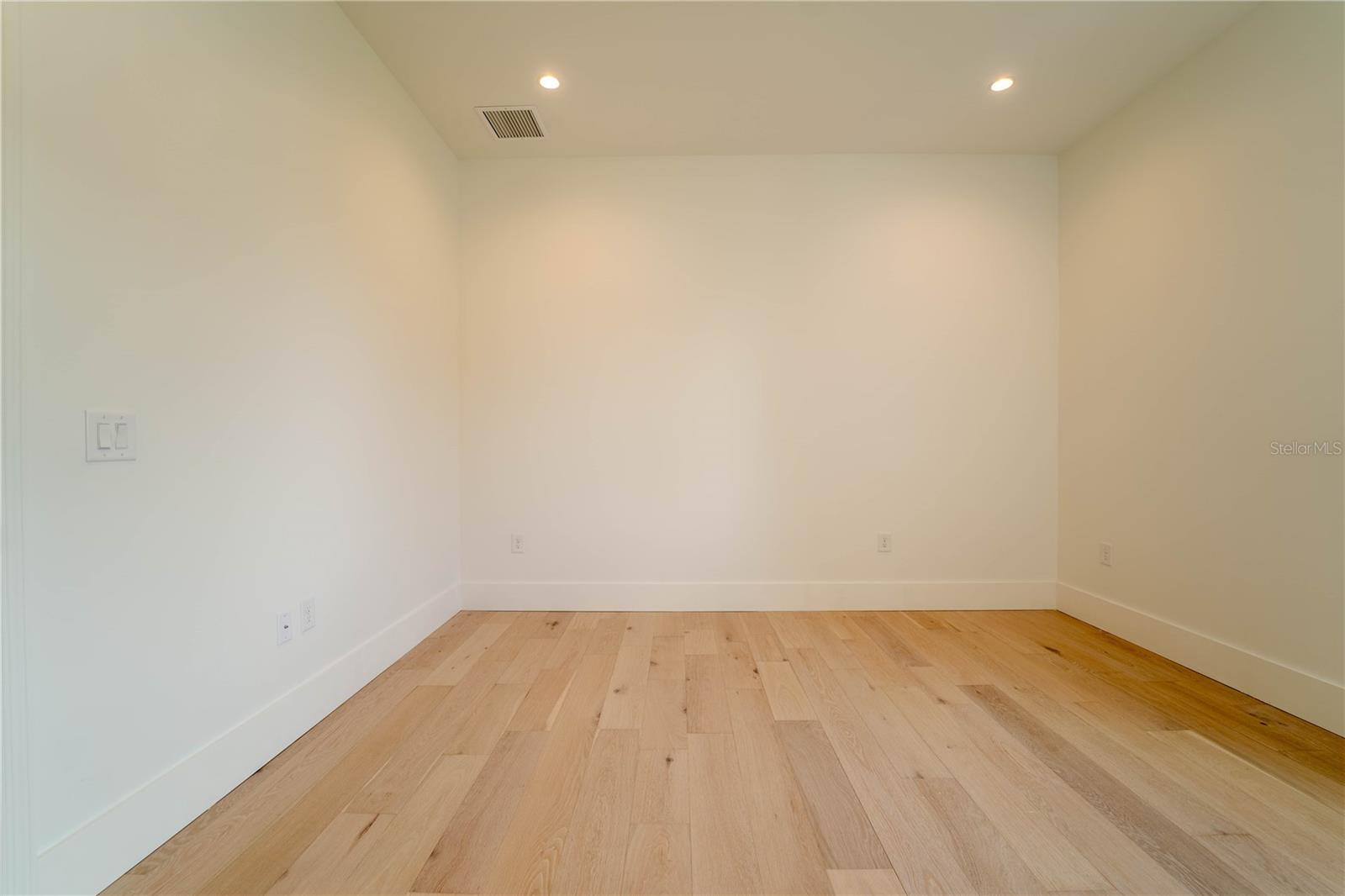 Image 60 of 81 For 4321 Renellie Drive