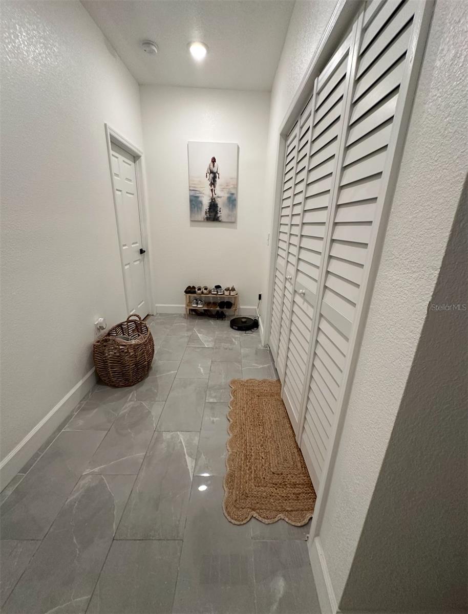 Image 7 of 28 For 2610 18th Avenue