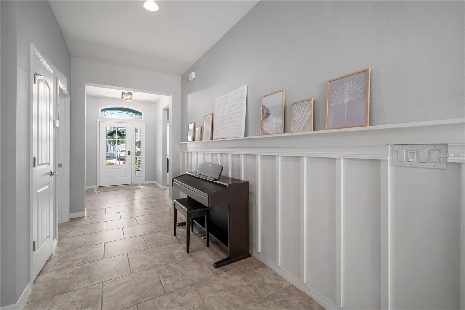 Image 12 of 68 For 424 Bahama Grande Boulevard