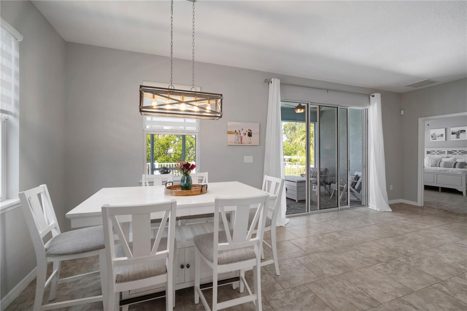 Image 26 of 68 For 424 Bahama Grande Boulevard