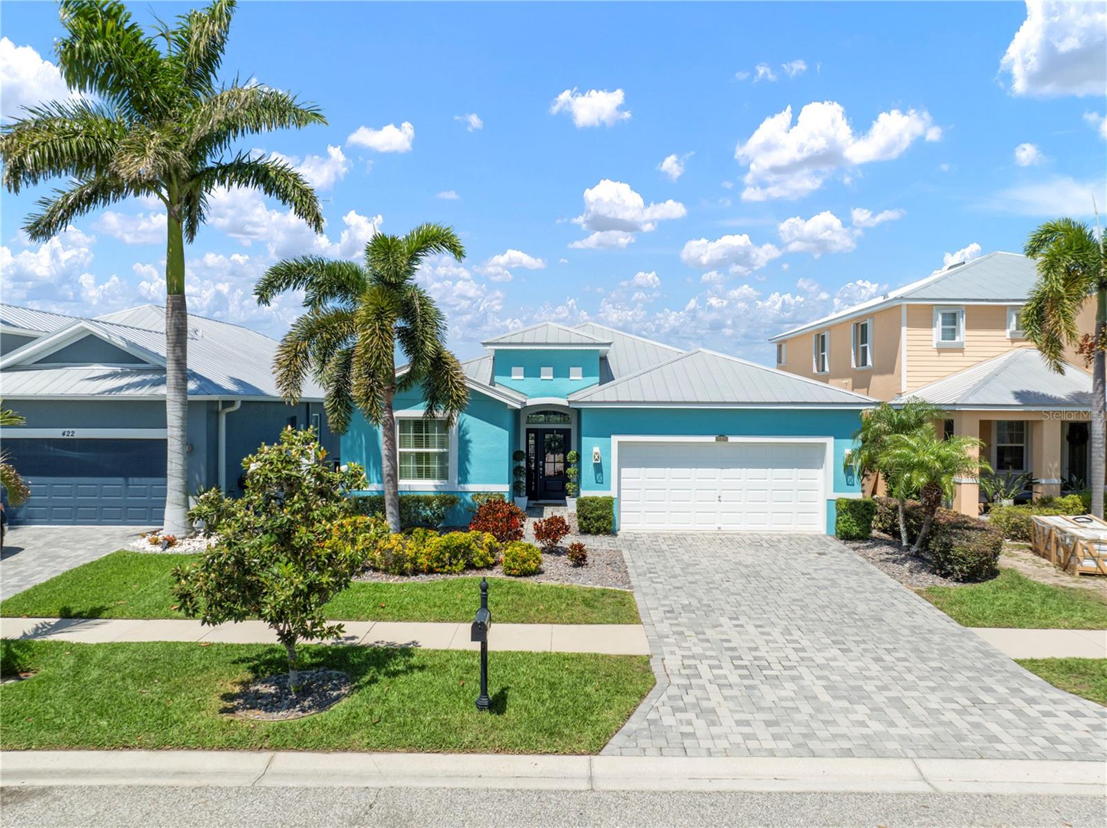 Image 7 of 68 For 424 Bahama Grande Boulevard