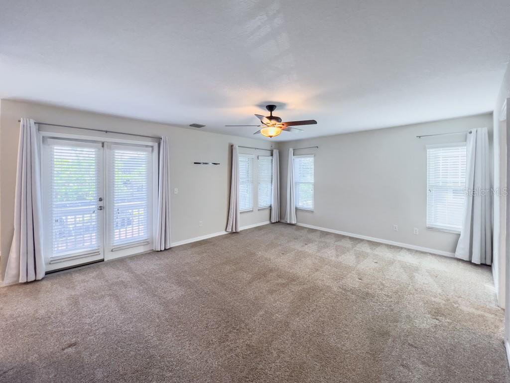Image 19 of 24 For 16127 Churchview Drive S
