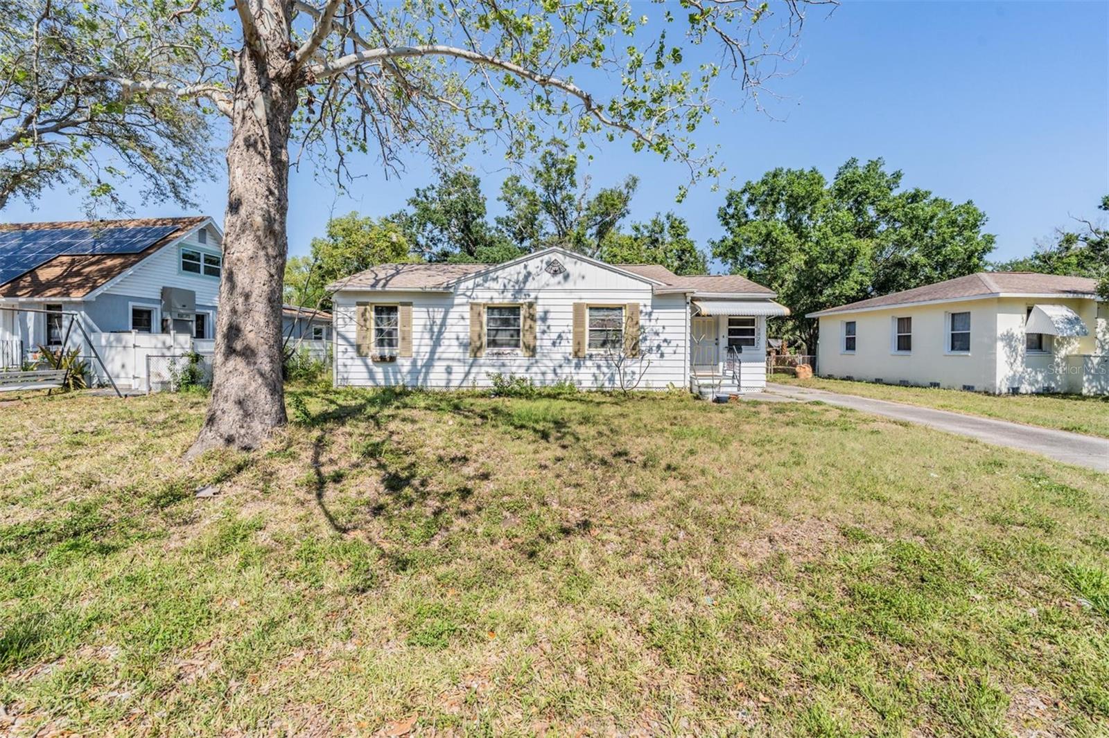Listing photo id 31 for 1025 Berry Avenue