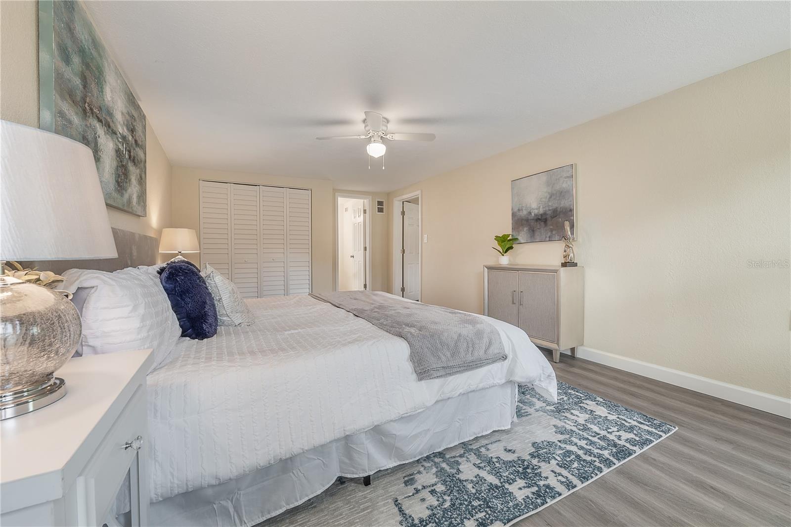 Image 20 of 48 For 8392 95th Terrace