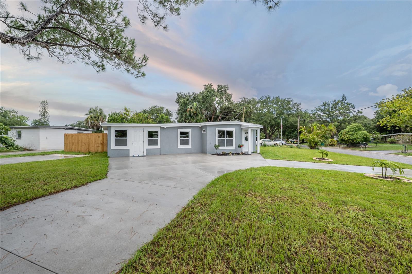 Image 39 of 48 For 8392 95th Terrace
