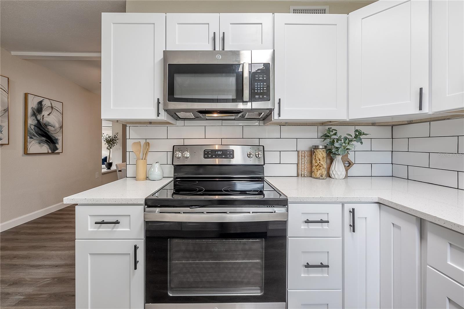 Image 4 of 48 For 8392 95th Terrace