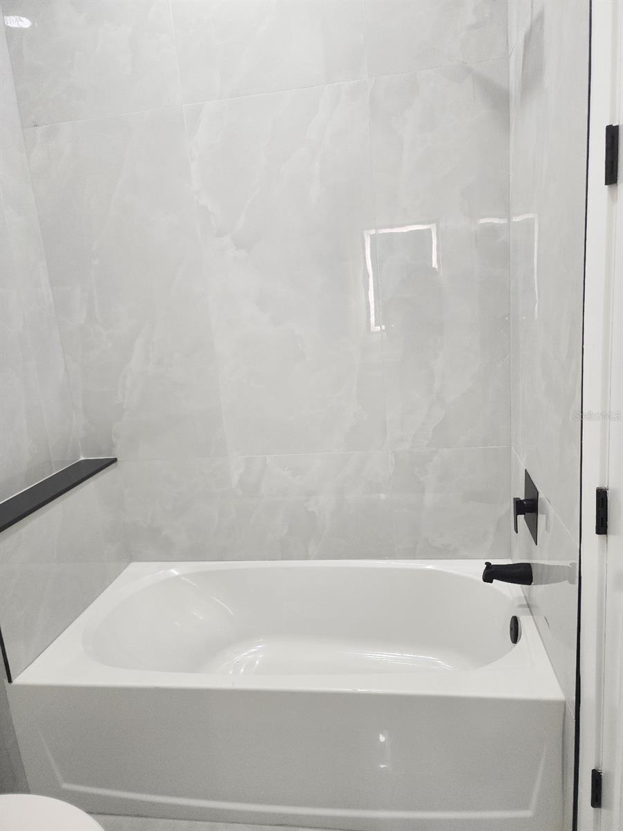 Image 11 of 25 For 3303 13th Street W