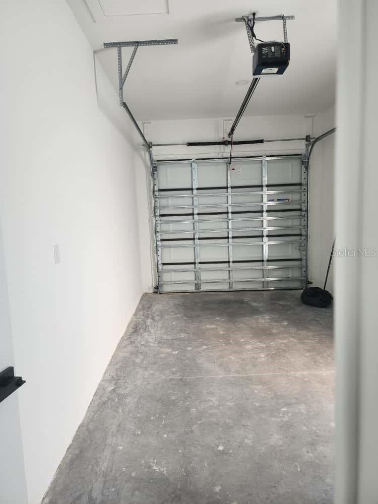 Image 20 of 25 For 3303 13th Street W