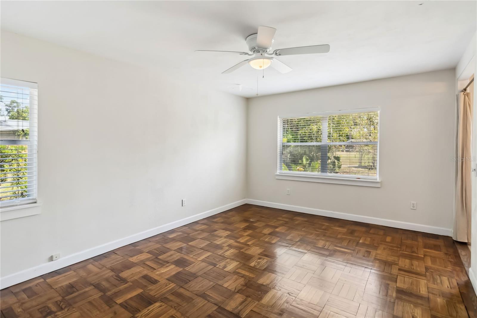 Image 25 of 40 For 4012 Shorecrest Drive